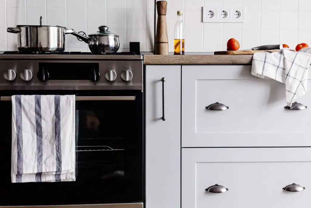 Countertop Oven vs Regular Oven Which Should You Go For? UnAssaggio