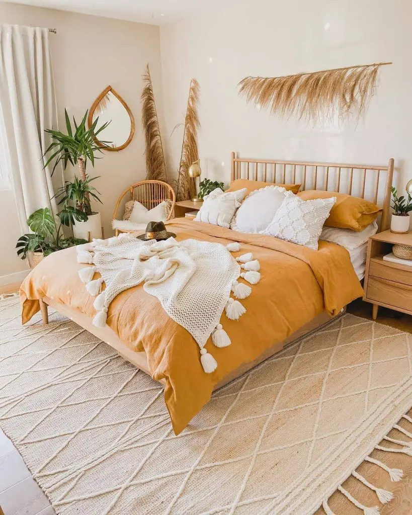 Traditional Bedroom Design